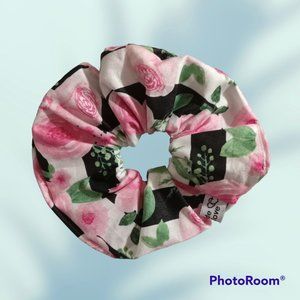 Handmade cotton Scrunchie
